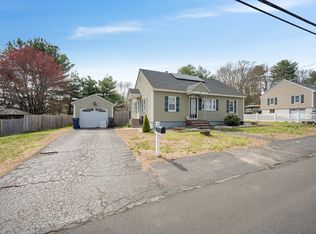 34 Bouchard Ave, Dracut, MA 01826