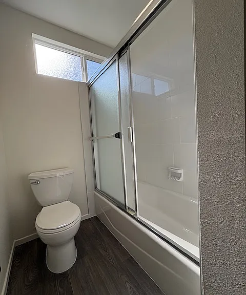 The Enrique Apartments — Photo 35