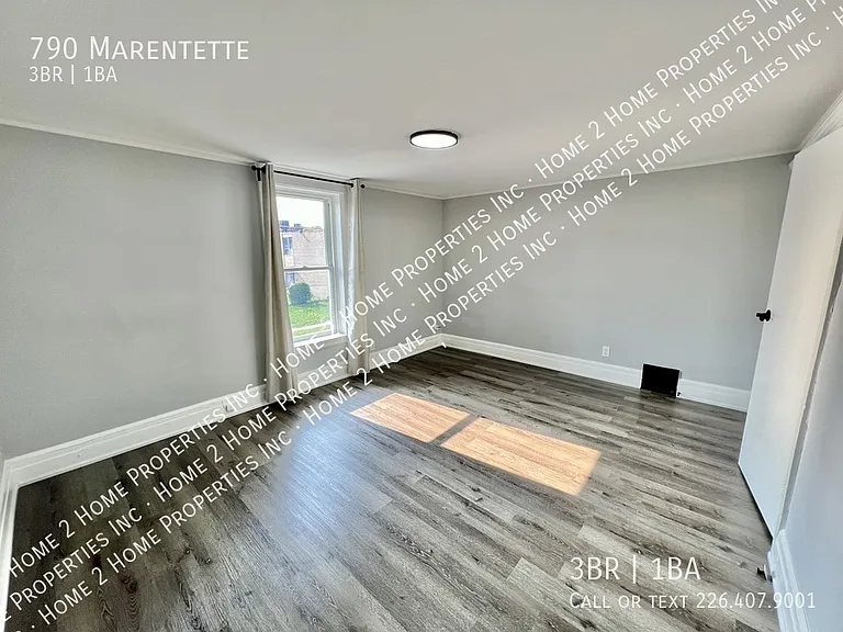 790 Marentette Ave — Photo 13