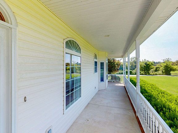 4th image of 765 Crutcher Rd