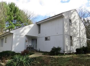 112 Forresta Dr, Butler, PA 16002