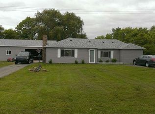 4055 S Genesee Rd, Grand Blanc, MI 48439