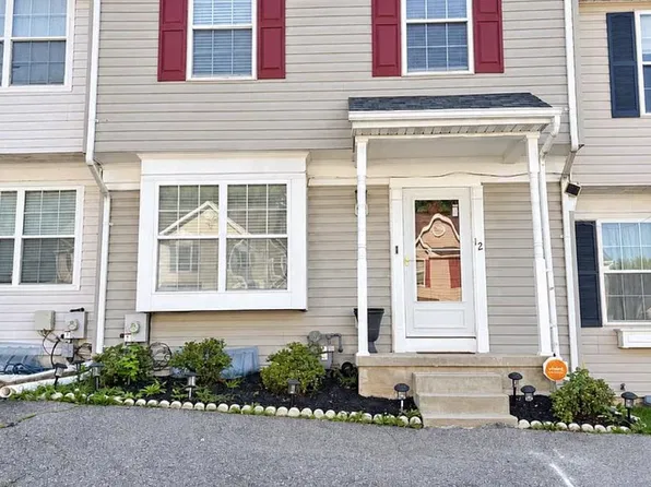 12 Wildfire Ln, New Castle, DE 19720