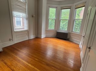 212 S 41st St #2RR, Philadelphia, PA 19104