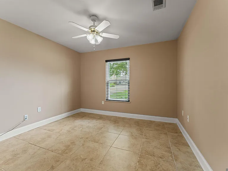 18606 Perkins Oak Rd — Photo 16
