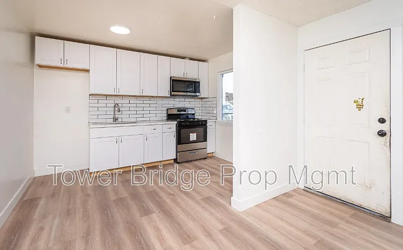 2 bed, 1.0 bath, 650 sqft, $1,490 — Photo 3