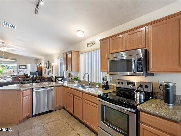 4th image of 4353 E BIRCHWOOD Circle