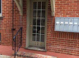 126 S Church St APT 1, Martinsburg, WV 25401