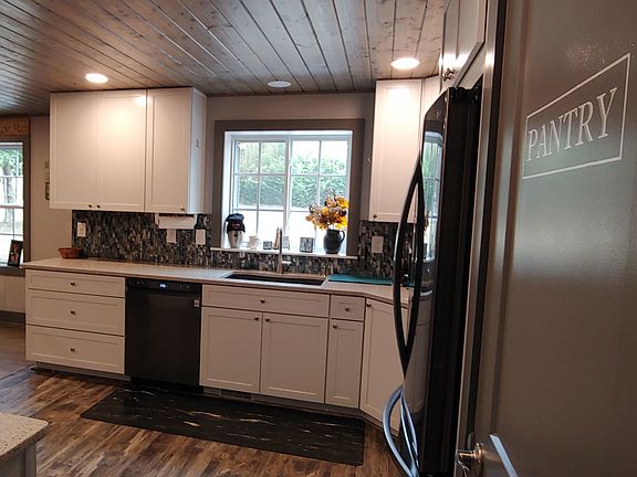 Mudroom to Kitchen view