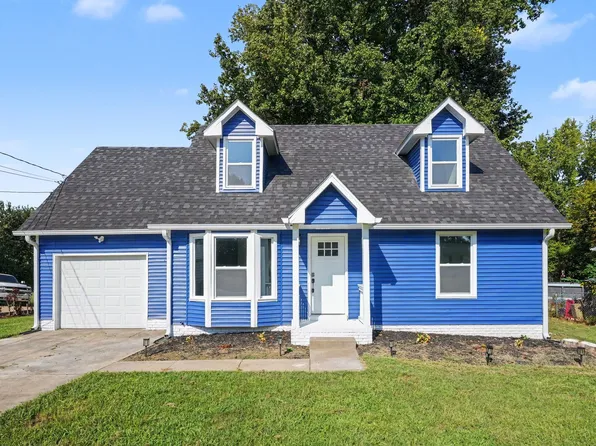 572 Donna Dr, Clarksville, TN 37042