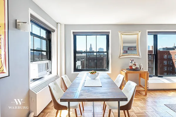 Sold by Warburg | media 13