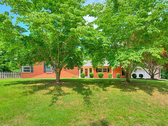 3rd image of 1 Northwood Pl