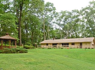 758 Houses Corner Rd, Sparta, NJ 07871