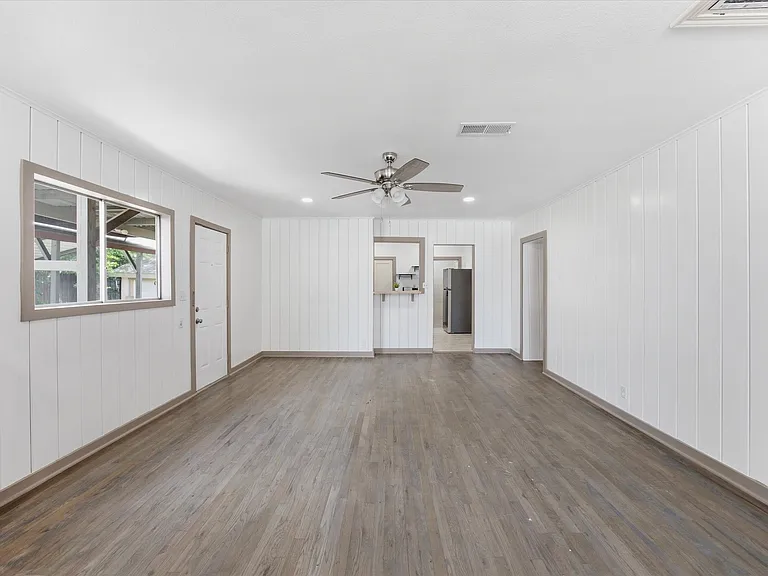 4876 E Williams Spring Rd — Photo 9