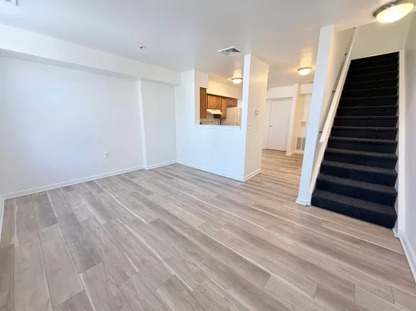 4046-52 Ogden St, 4046-52 Ogden St #B, Philadelphia, PA 19104