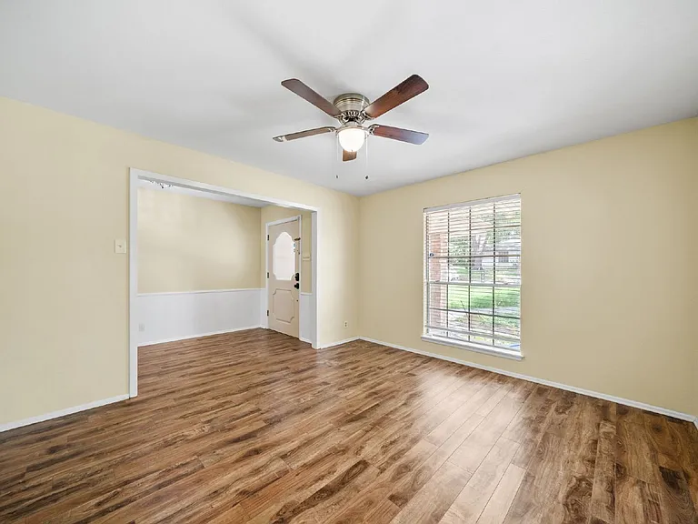 6015 Windhaven Dr — Photo 21