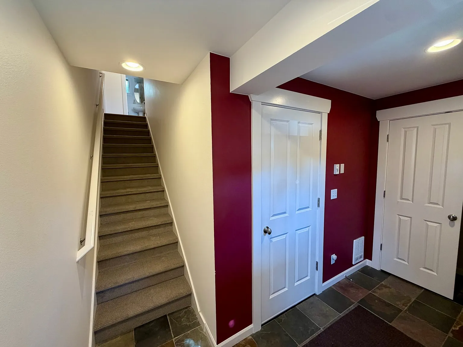 2 bed, 2.5 bath, 1305 sqft, $3,800 — Photo 4