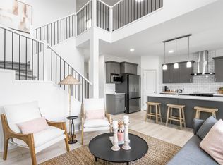 20833 15a Ave NW, Edmonton, AB T6M 1L5