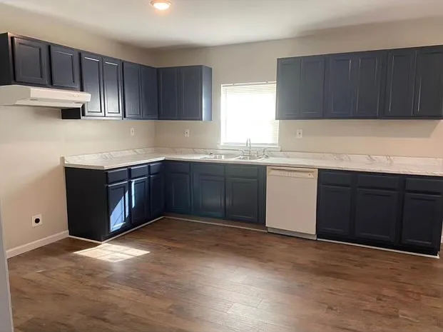 705 Raines Dr — Photo 4