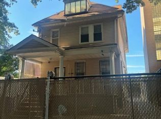 153-11 88th avenue, Jamaica, NY 11432