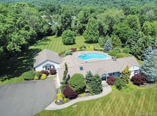 89 Spook Rock Rd, Suffern, NY 10901