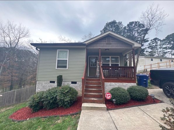 826 Greenwood Rd