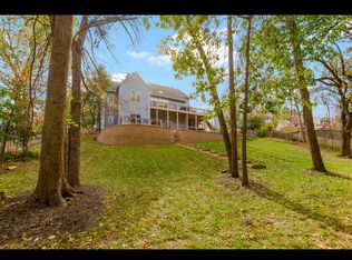 10810 W 109th St, Overland Park, KS 66210