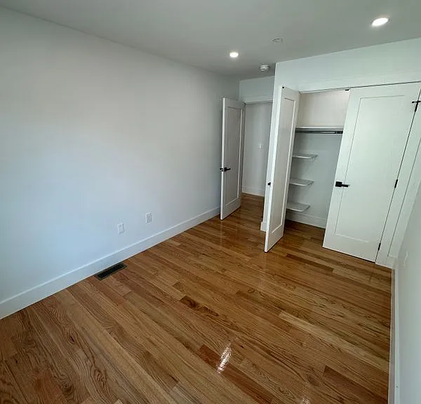 2217 Seymour Ave #1 — Photo 9