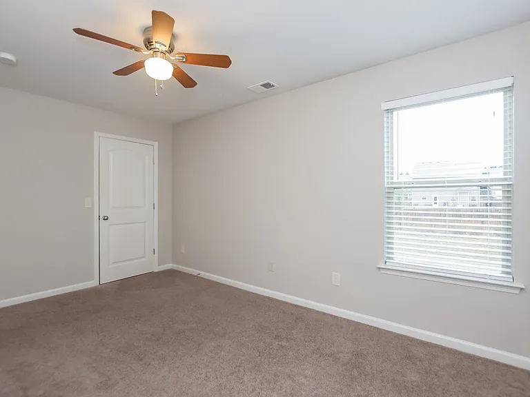 68 Teramont Ct — Photo 13