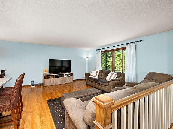 5th image of 818 Orange St