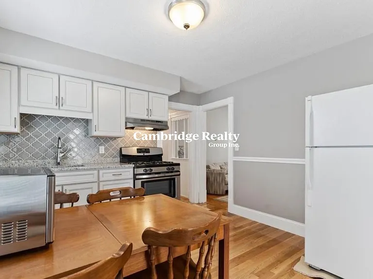 52 Valley St #1 — Photo 5