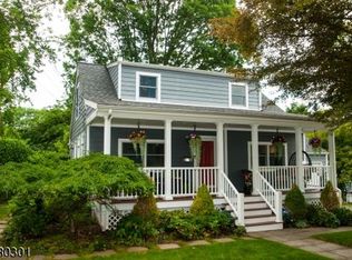 27 Frederick St, Morristown, NJ 07960