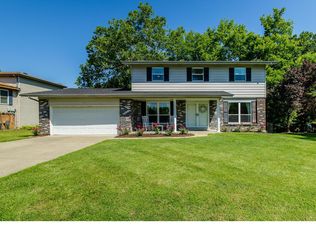 417 Nantucket Dr, Saint Charles, MO 63301