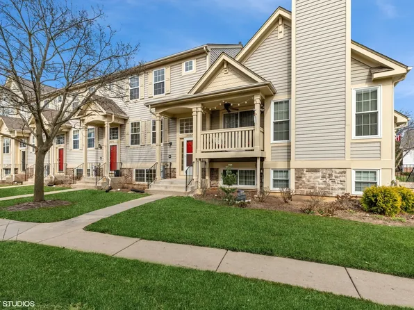 18602 W Sterling Ct, Grayslake, IL 60030