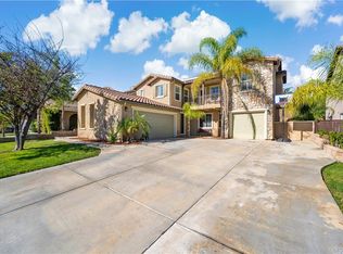 27451 Pinyon St, Murrieta, CA 92562
