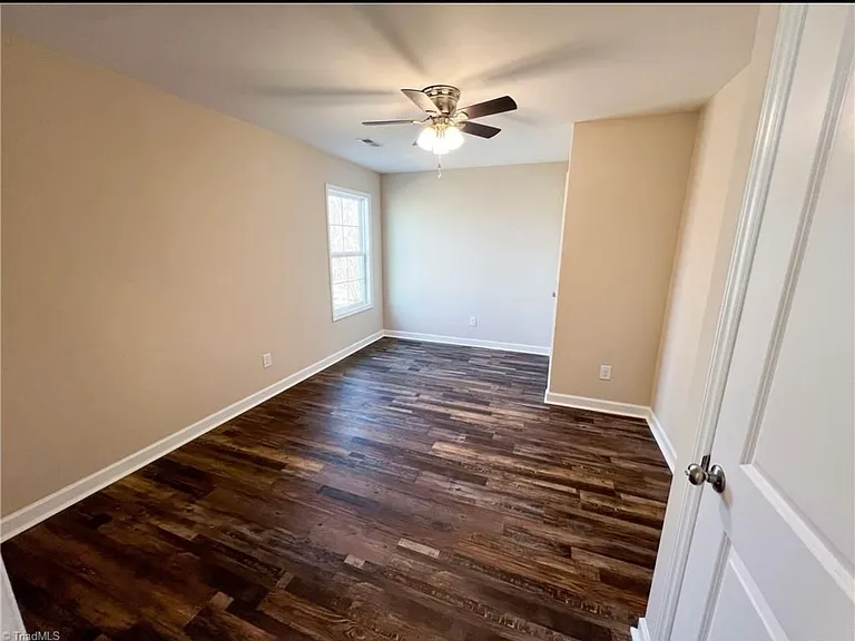 105 E Highfill Ave #105 — Photo 37