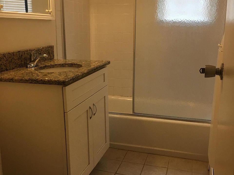2nd image of 4B Windsor Ter