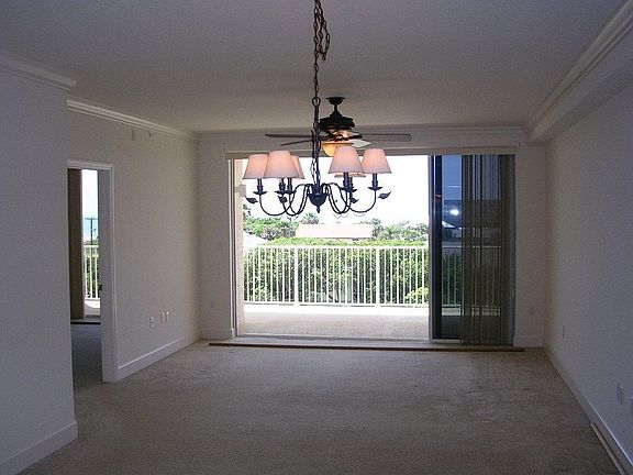 3rd image of 807 Mystic Dr APT C-405