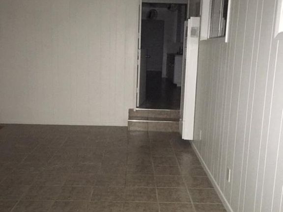 5th image of 2151 Alameda Ave