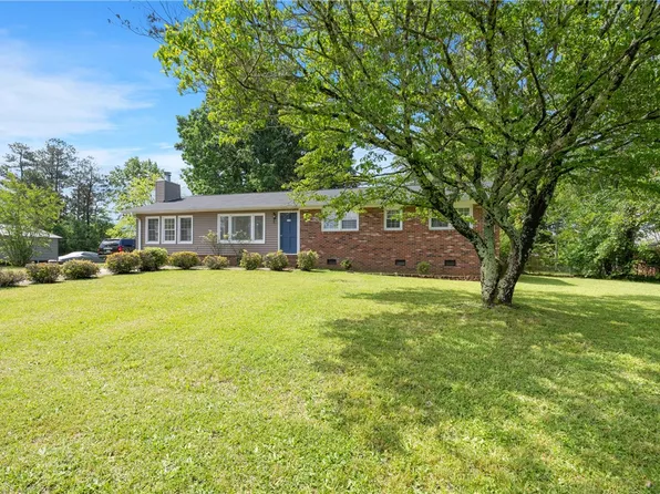 110 Springdale Dr, Belton, SC 29627