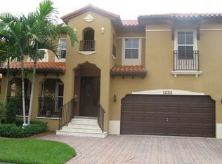 2634 SW 154th Ct, Miami, FL 33185