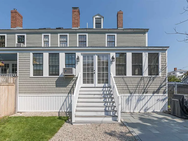 67 Mark St — Photo 1