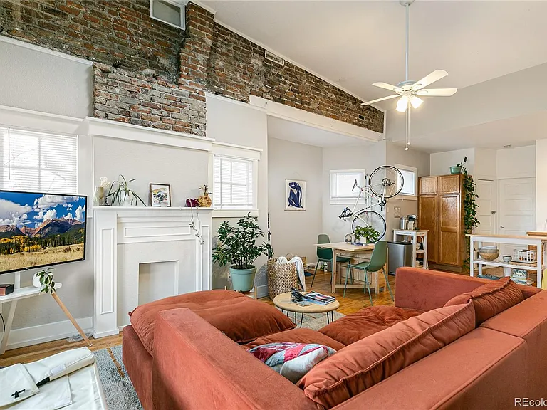 1205 E 23rd Ave — Photo 3