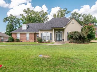 1859 Sparrow Rdg, Haughton, LA 71037