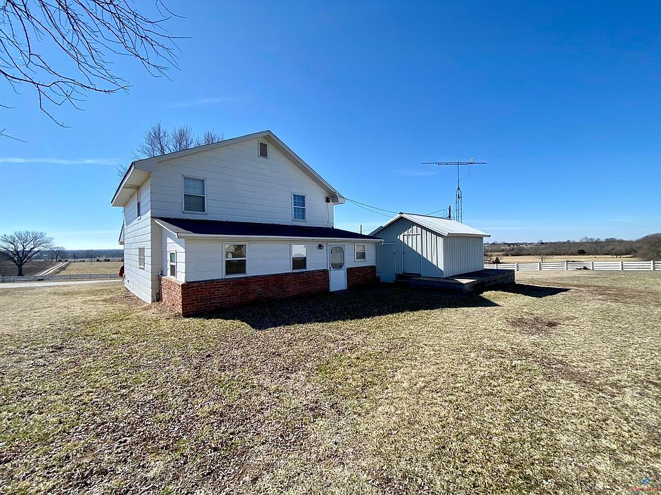 4745 Northeast Cir, Lowry City, MO 64763 Zillow