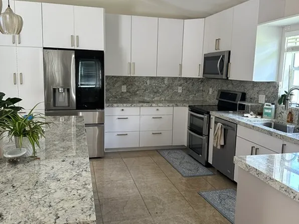 389 Cameron Dr, Weston, FL 33326
