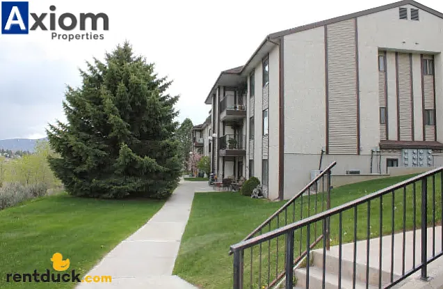 Fairway Estates Condominiums — Photo 39