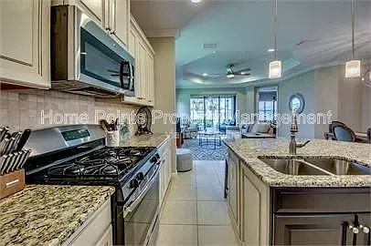 4420 Waterscape Ln — Photo 7