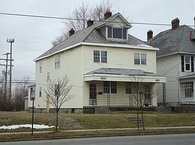 1st image of 1821-1823 S High St