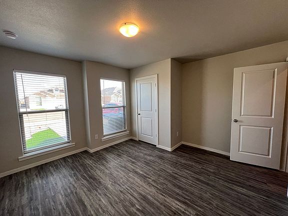 3rd image of 1926 Langford Ave Unit A